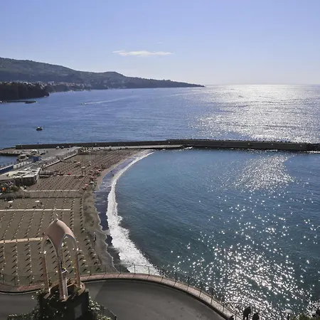 Sorrento Dream * Meta
